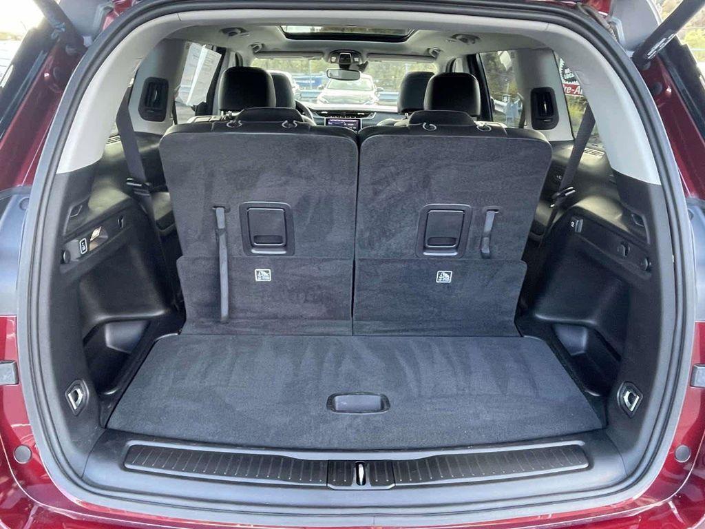 used 2024 Jeep Grand Cherokee L car, priced at $34,986