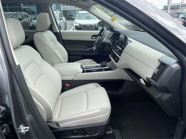new 2025 Nissan Pathfinder car, priced at $46,465