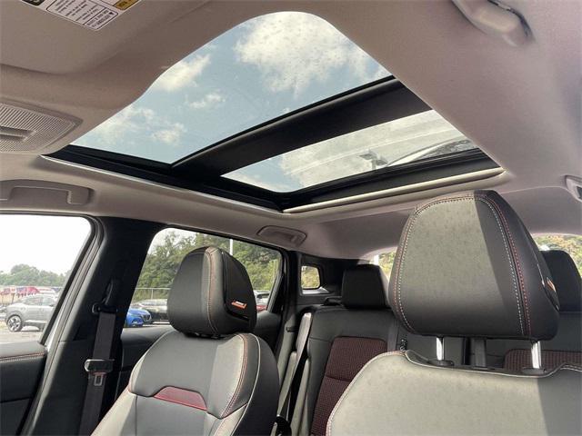 new 2025 Nissan Kicks car, priced at $30,432