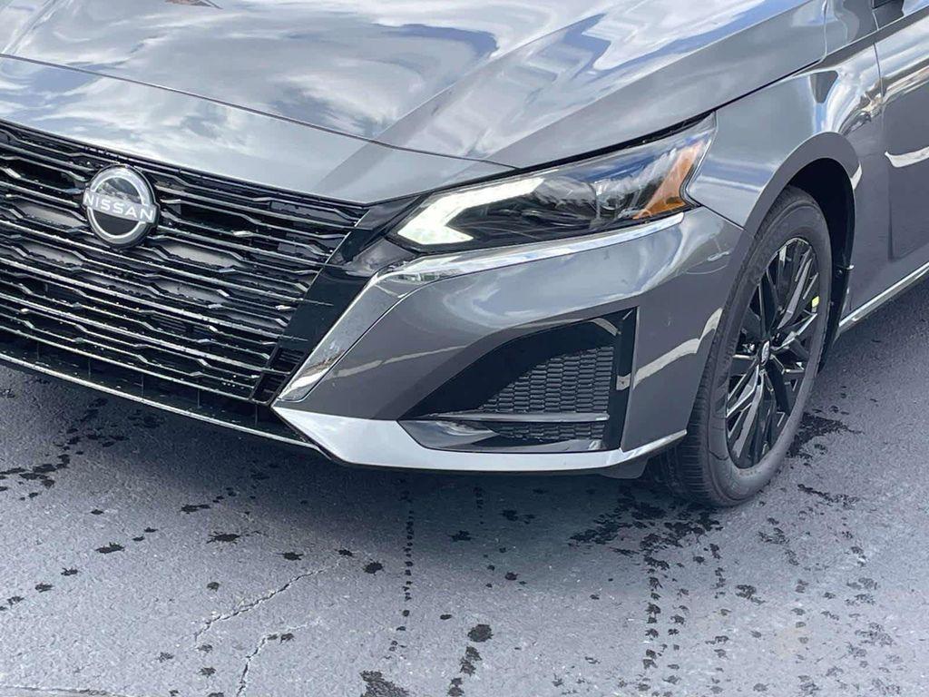new 2025 Nissan Altima car, priced at $28,995