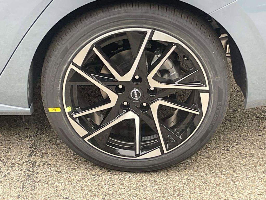 new 2025 Nissan Sentra car, priced at $26,686