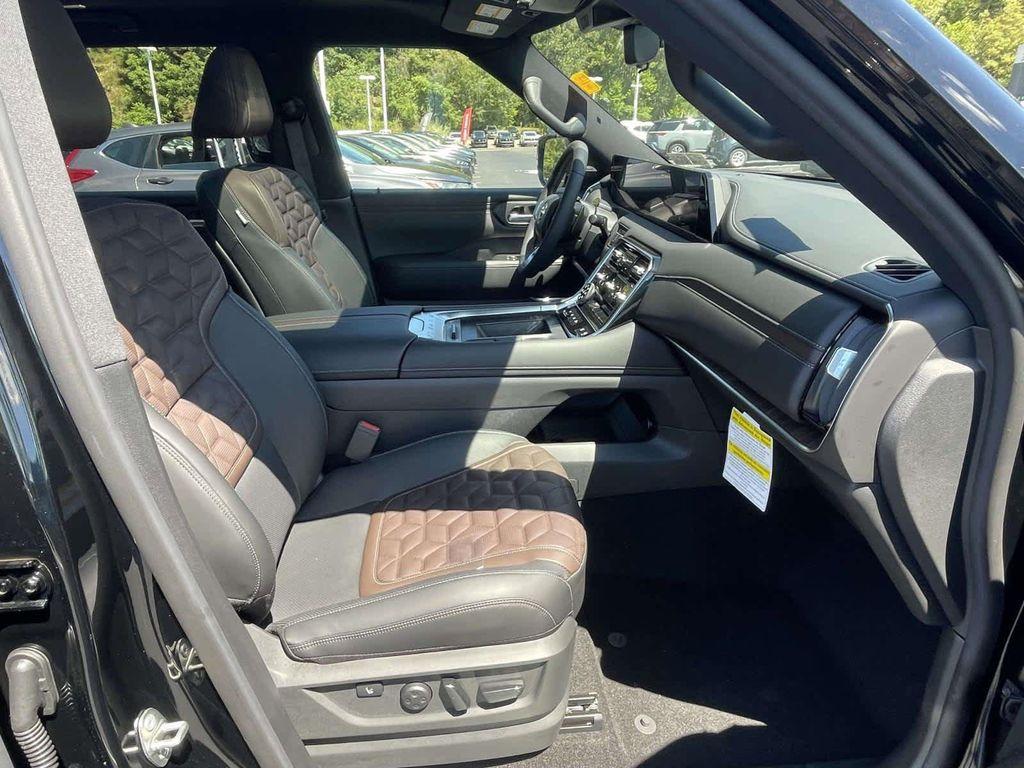 new 2025 Nissan Armada car, priced at $79,837