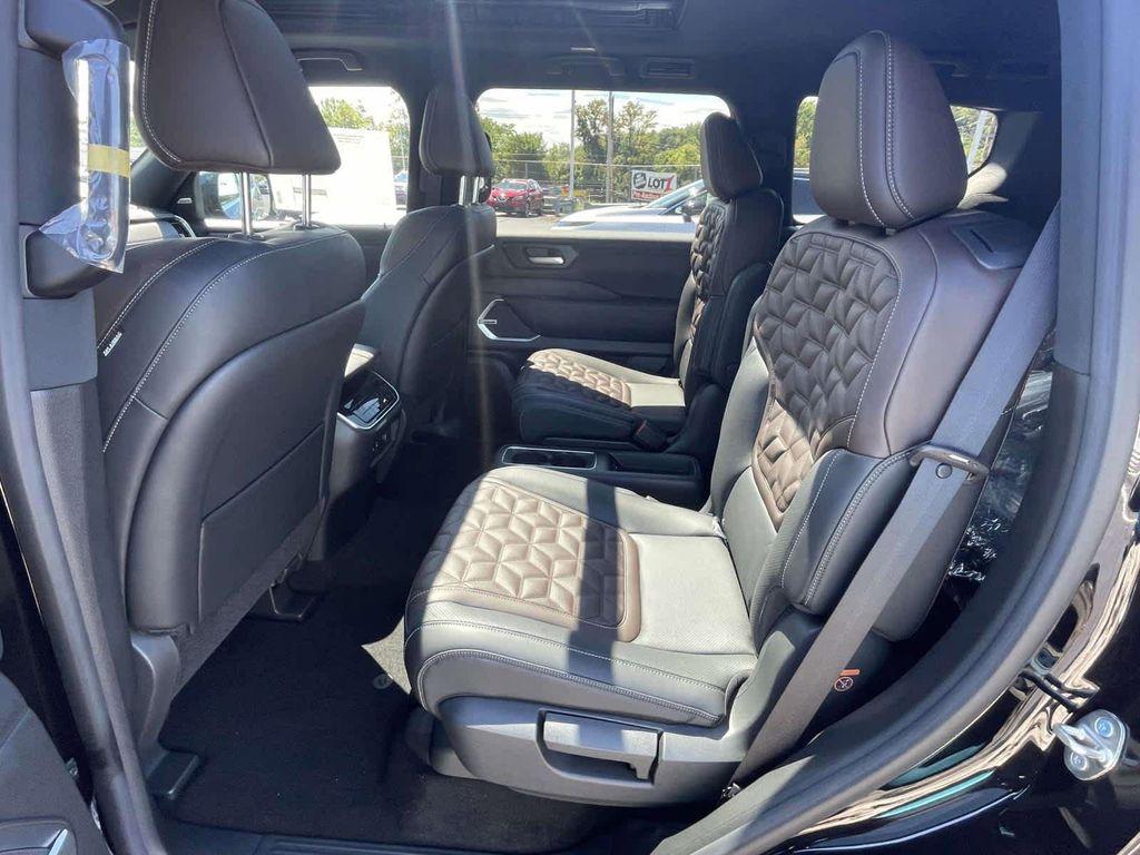 new 2025 Nissan Armada car, priced at $79,837