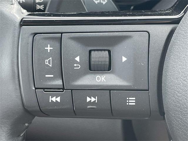 used 2023 Nissan Pathfinder car, priced at $34,234