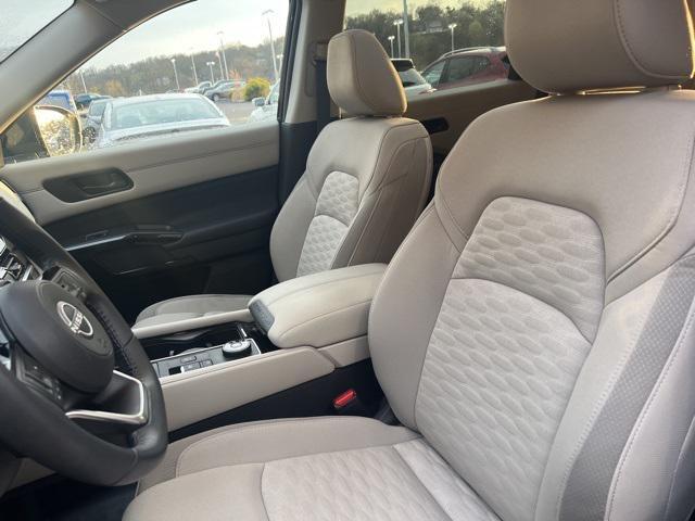 used 2023 Nissan Pathfinder car, priced at $34,998