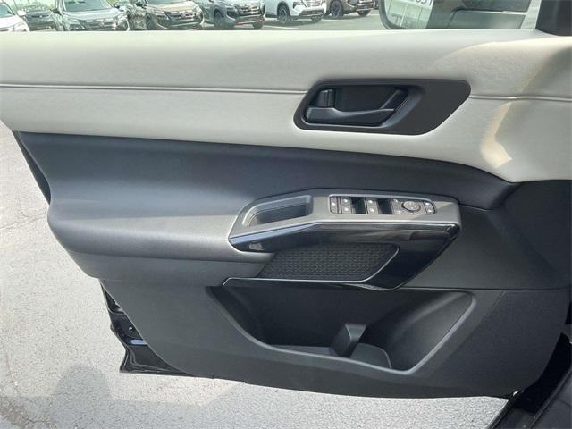 used 2023 Nissan Pathfinder car, priced at $34,234
