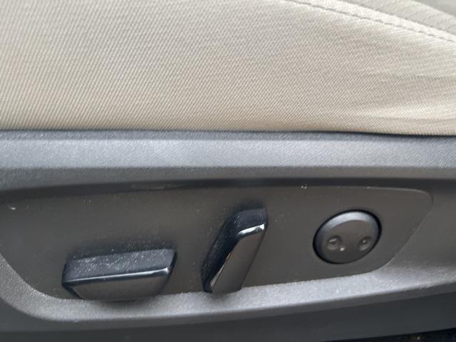 used 2023 Nissan Pathfinder car, priced at $34,998