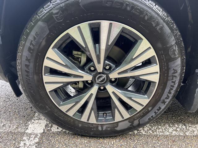 used 2023 Nissan Rogue car, priced at $25,160