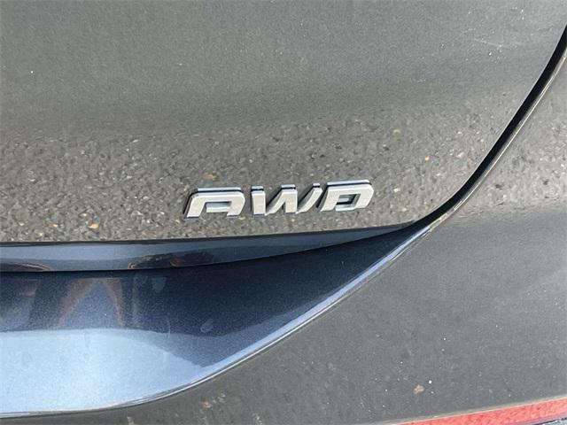 used 2022 Chevrolet Equinox car, priced at $21,240