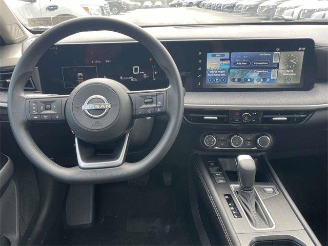 new 2025 Nissan Kicks car, priced at $26,698