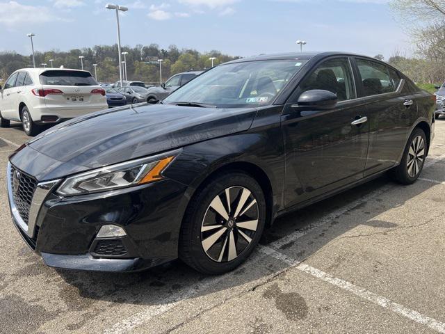 used 2022 Nissan Altima car, priced at $23,047