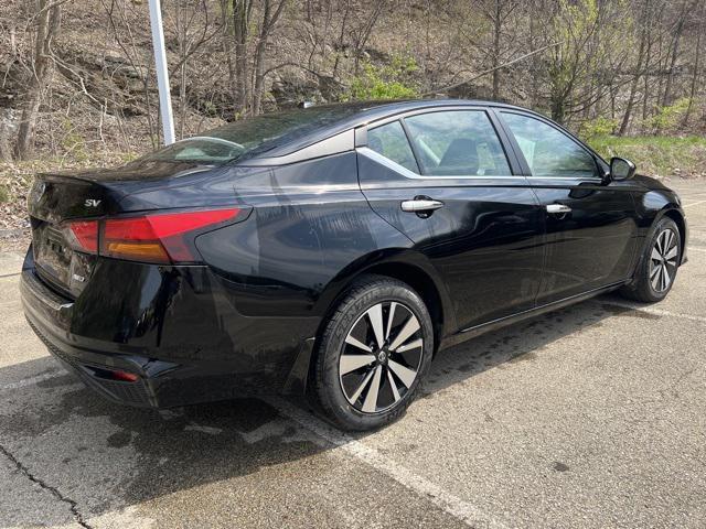 used 2022 Nissan Altima car, priced at $23,047