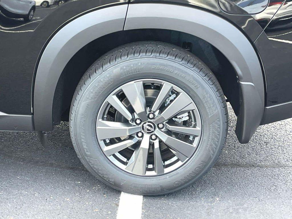 new 2025 Nissan Pathfinder car, priced at $37,861