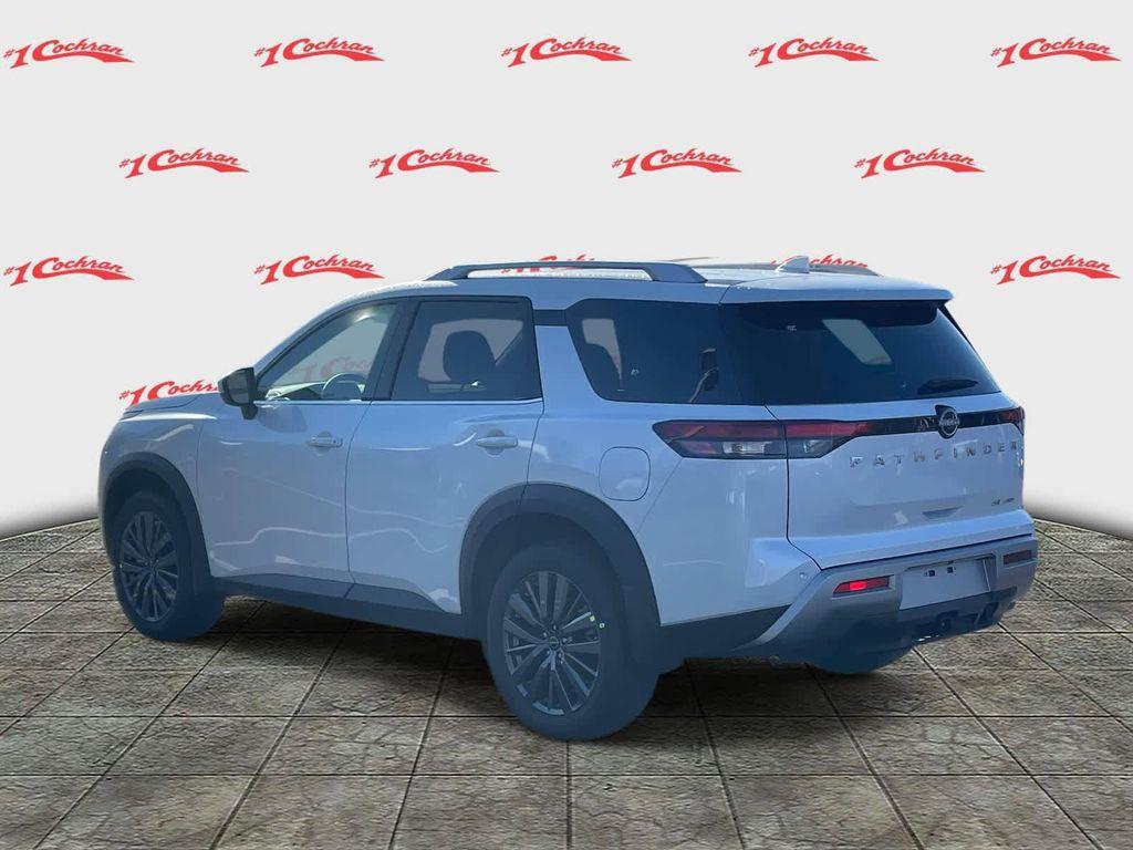 new 2025 Nissan Pathfinder car, priced at $41,917