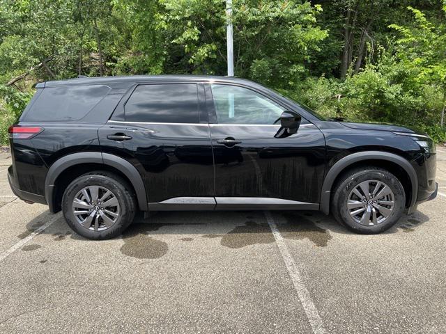 used 2023 Nissan Pathfinder car, priced at $31,648