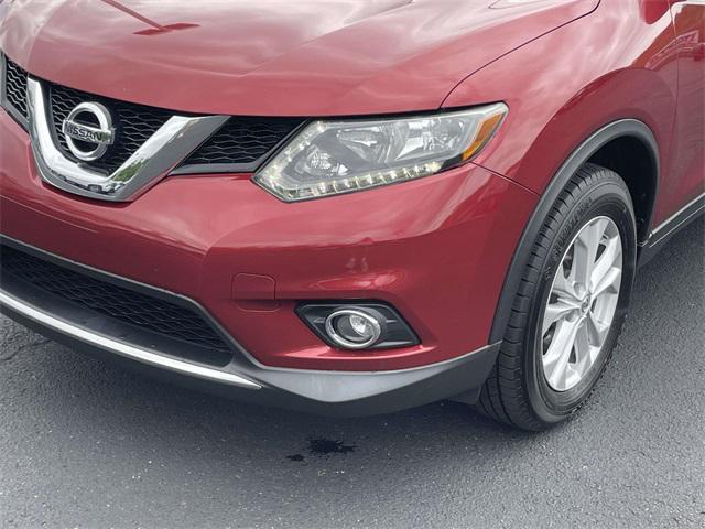 used 2015 Nissan Rogue car, priced at $13,998