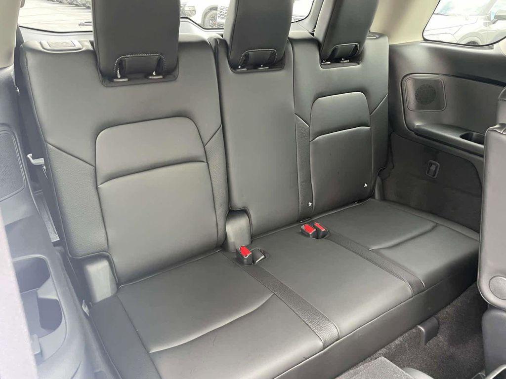 new 2025 Nissan Pathfinder car, priced at $46,979