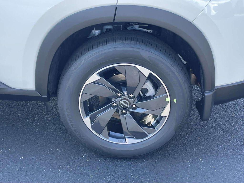 new 2026 Nissan Rogue car, priced at $31,704