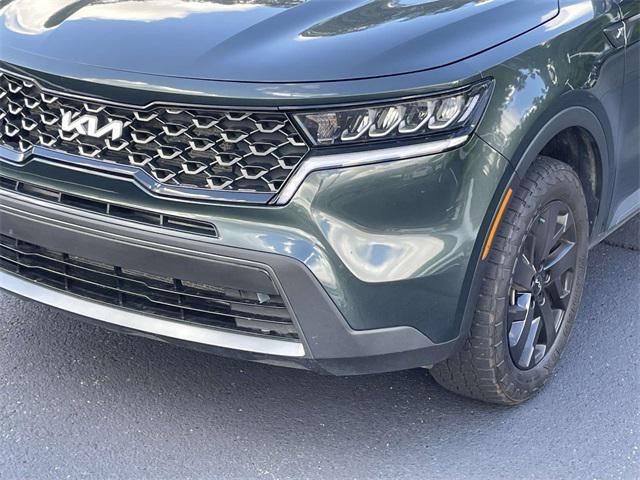 used 2023 Kia Sorento car, priced at $27,394