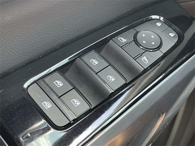 used 2022 Nissan Pathfinder car, priced at $34,793