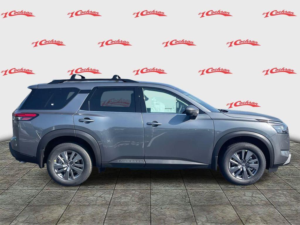 new 2025 Nissan Pathfinder car, priced at $41,061