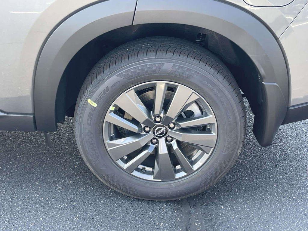 new 2025 Nissan Pathfinder car, priced at $41,061