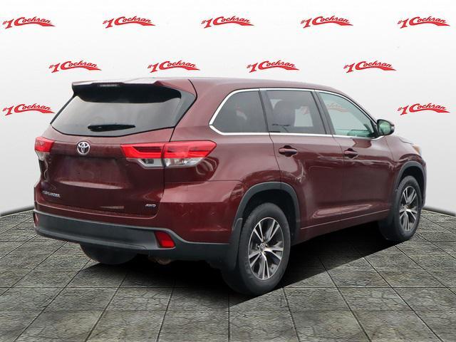 used 2018 Toyota Highlander car, priced at $19,356