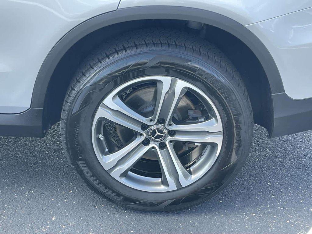 used 2019 Mercedes-Benz GLC 300 car, priced at $19,498