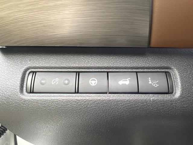 used 2023 Nissan Pathfinder car, priced at $41,514
