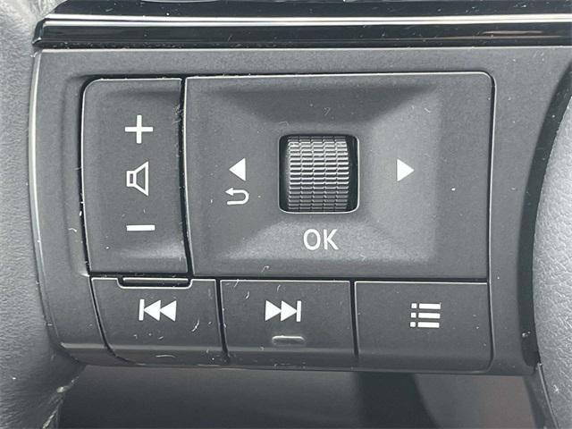 used 2022 Nissan Pathfinder car, priced at $31,388