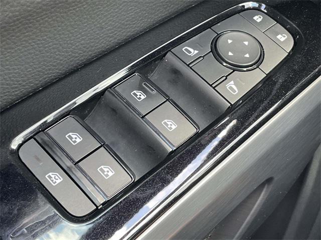 used 2022 Nissan Pathfinder car, priced at $31,388