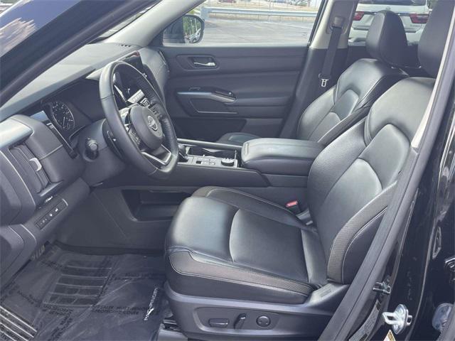 used 2022 Nissan Pathfinder car, priced at $33,402