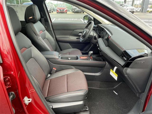 new 2025 Nissan Kicks car, priced at $31,148