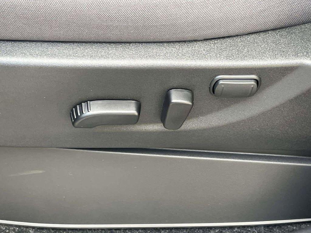 new 2026 Nissan Frontier car, priced at $40,940