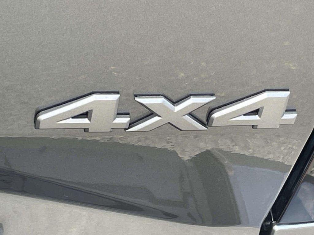 new 2026 Nissan Frontier car, priced at $40,940