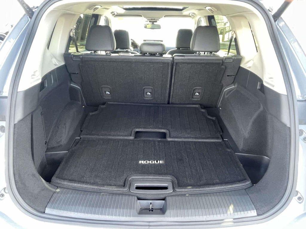 used 2024 Nissan Rogue car, priced at $34,152