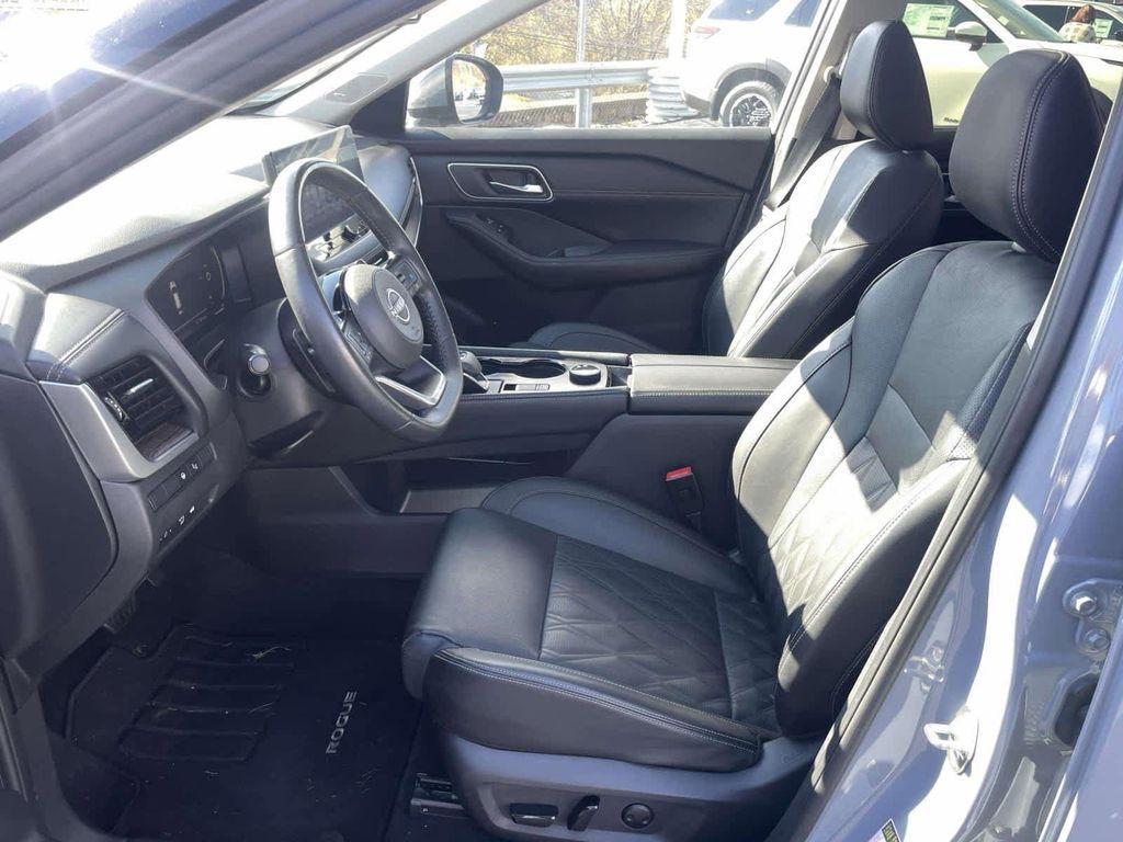 used 2024 Nissan Rogue car, priced at $34,152