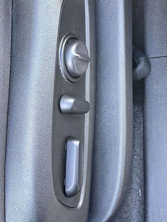 used 2019 Chevrolet Equinox car, priced at $17,523