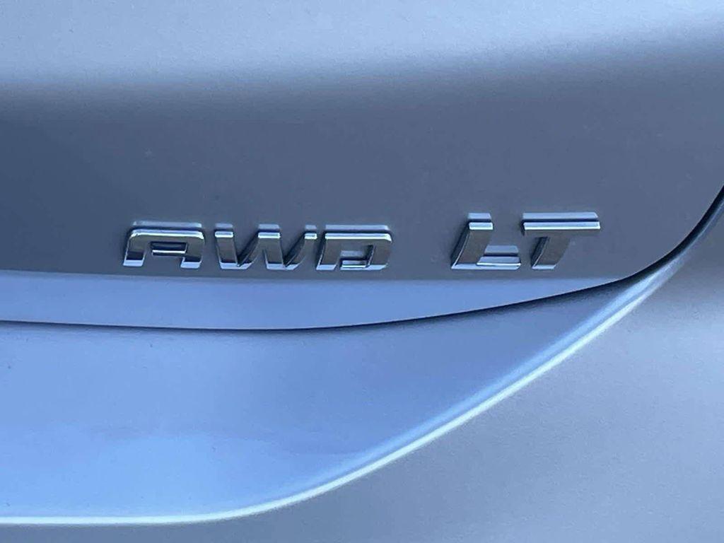used 2019 Chevrolet Equinox car, priced at $17,523