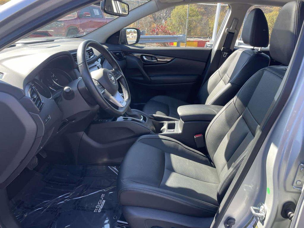 used 2021 Nissan Rogue Sport car, priced at $23,054