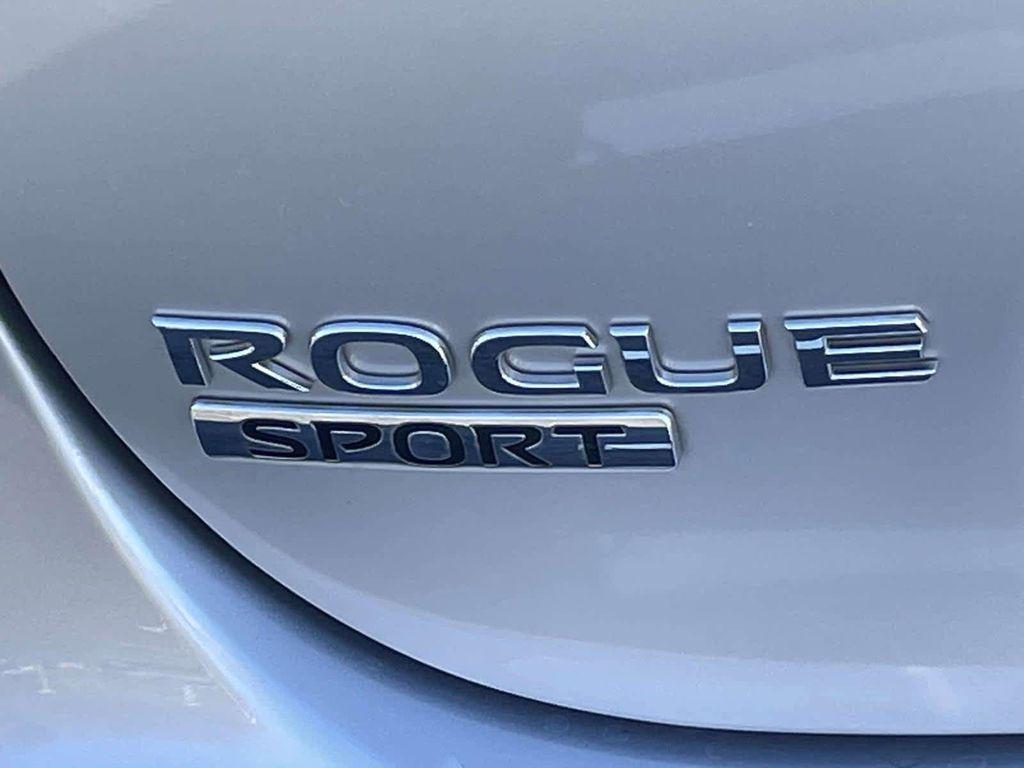 used 2021 Nissan Rogue Sport car, priced at $23,054