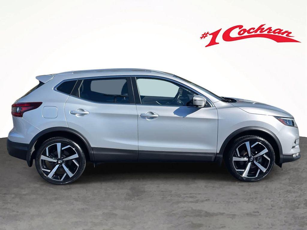 used 2021 Nissan Rogue Sport car, priced at $23,054