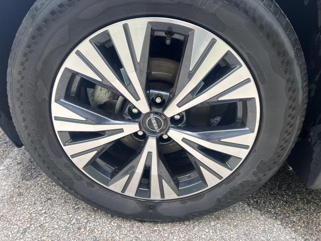used 2022 Nissan Rogue car, priced at $26,078