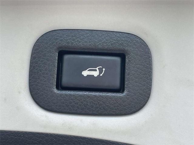 used 2015 Nissan Rogue car, priced at $9,400