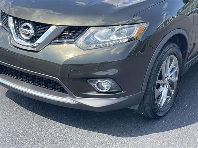 used 2015 Nissan Rogue car, priced at $9,400