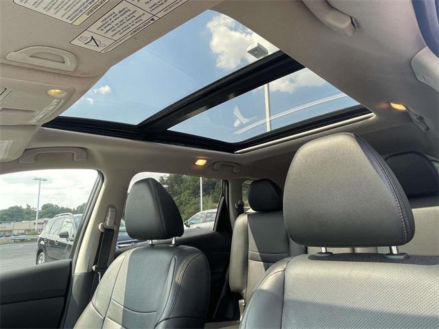 used 2015 Nissan Rogue car, priced at $9,400