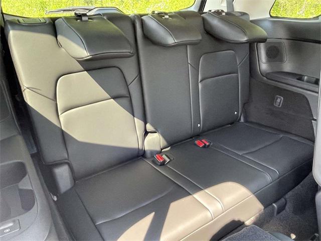 new 2025 Nissan Pathfinder car, priced at $50,368