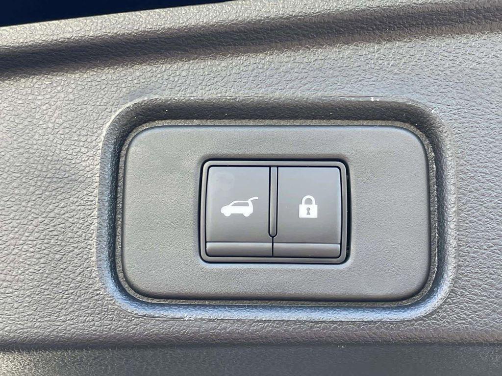 new 2025 Nissan Pathfinder car, priced at $41,579