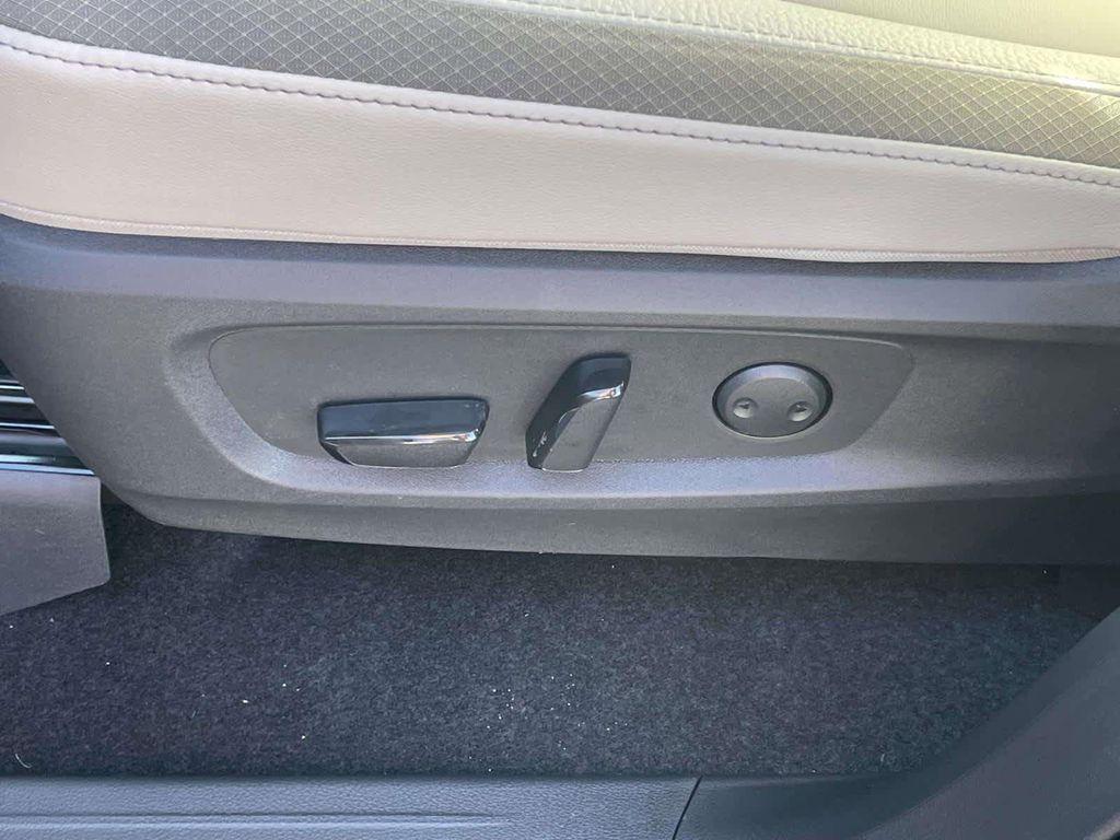 new 2025 Nissan Pathfinder car, priced at $41,579