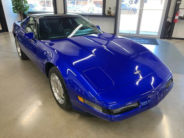 used 1995 Chevrolet Corvette car, priced at $14,977
